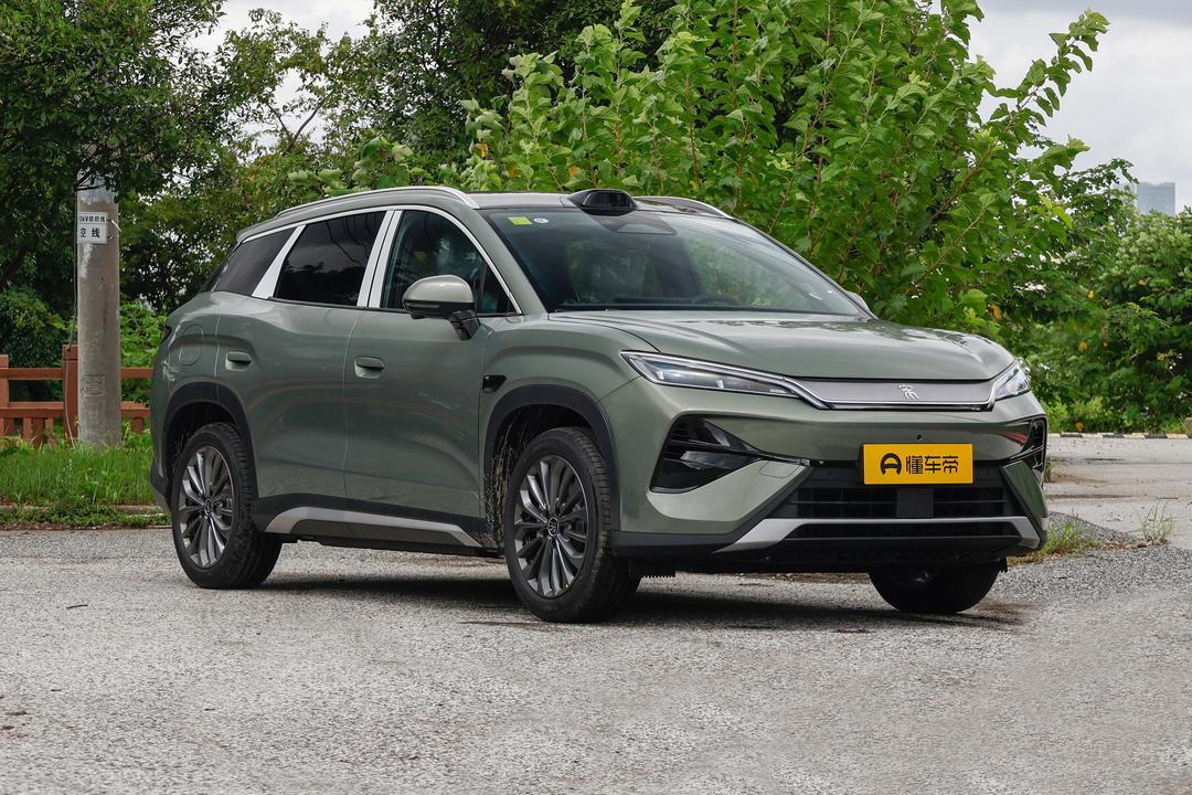 BYD Song Ultra EV 2026, фото 3