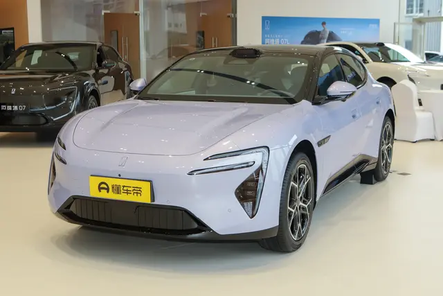 Avatr 06T 2026 — купить из Китая под заказ