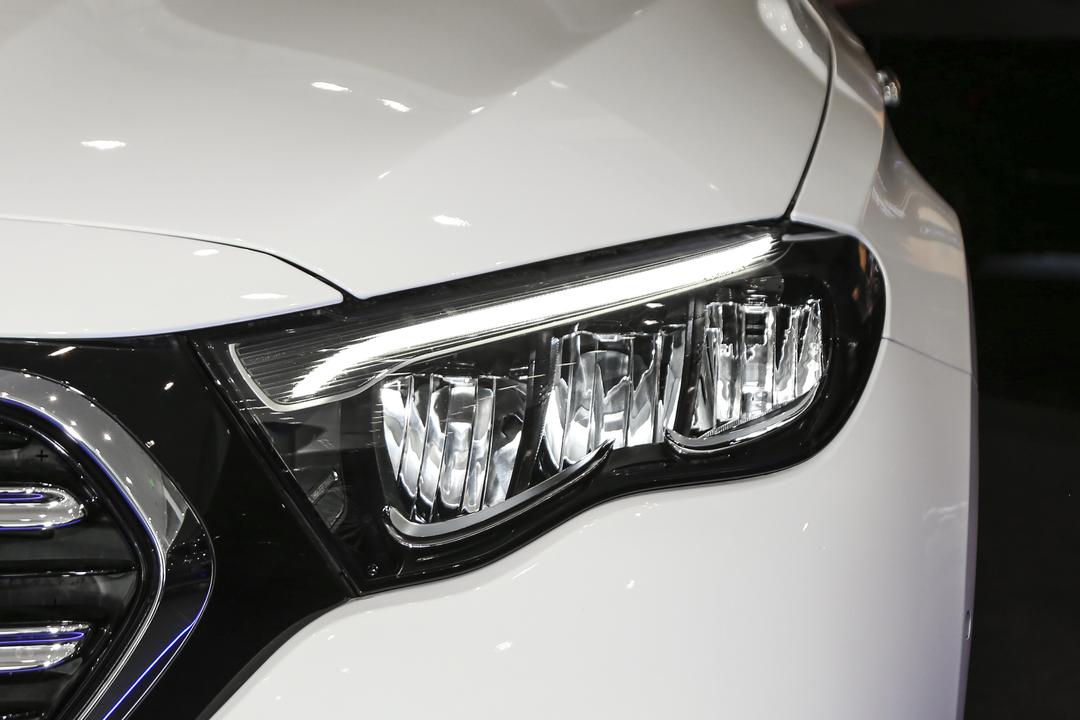 Mercedes-Benz E-Class 2026, фото 12