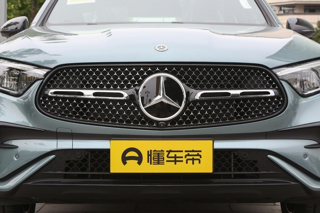 Mercedes-Benz GLC Coupe 2026, фото 10
