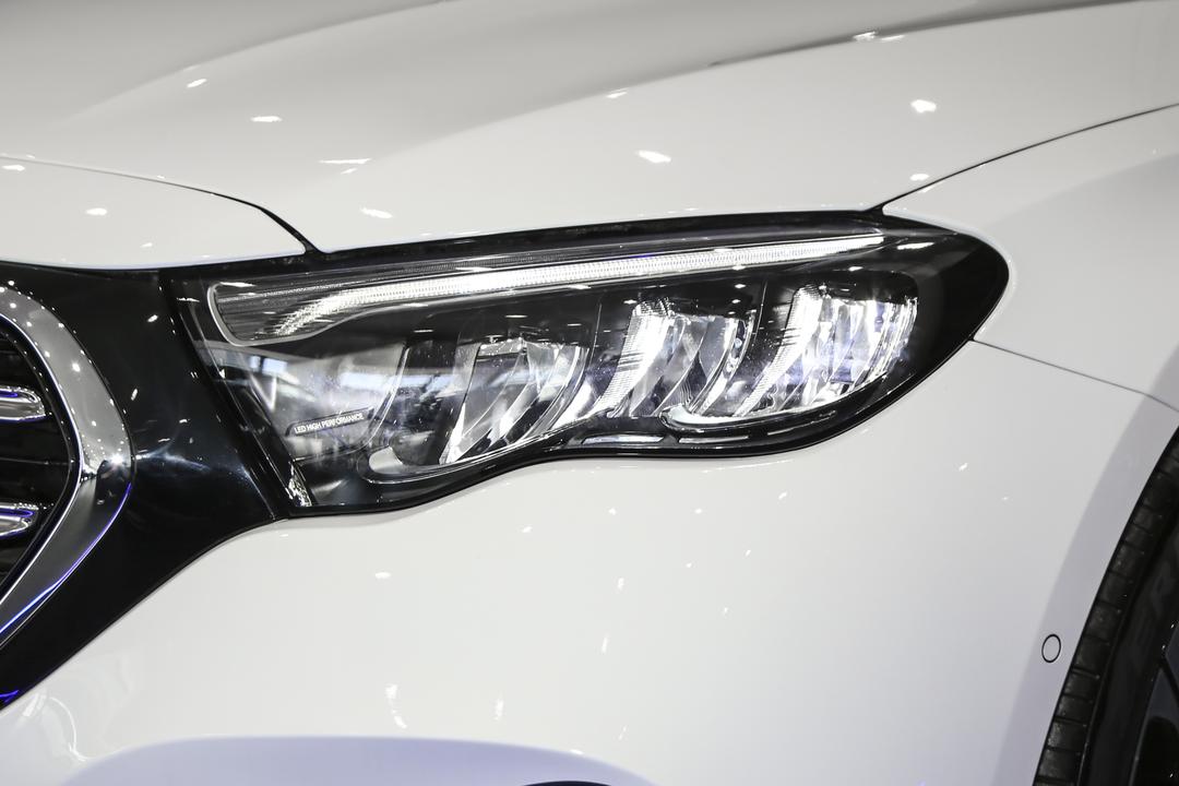 Mercedes-Benz E-Class 2026, фото 14