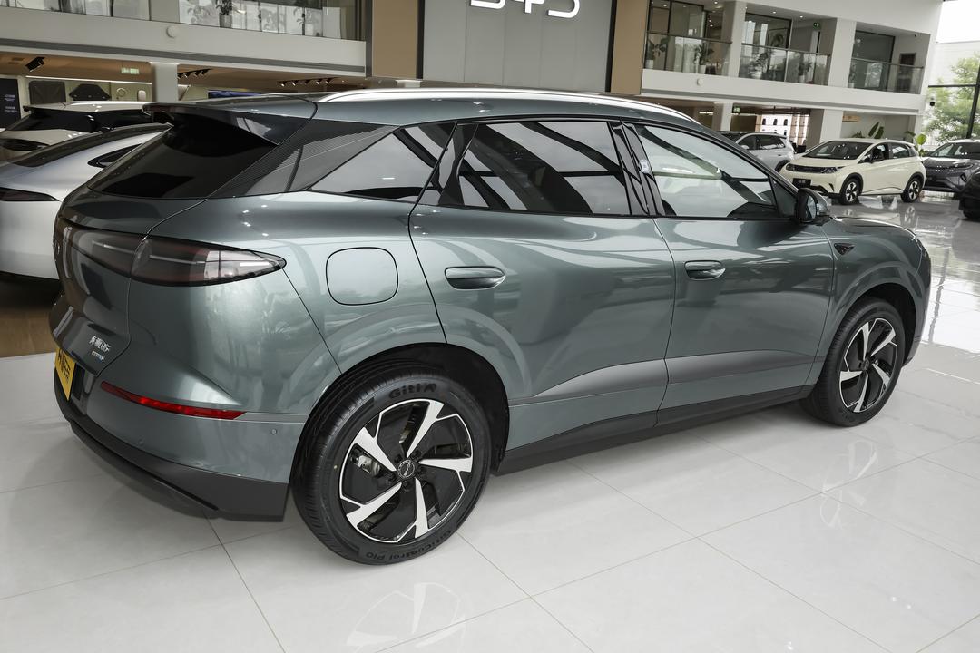 BYD Sealion 06 DM 2026, фото 8