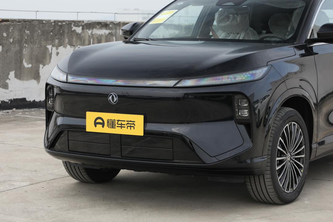 Dongfeng L8 PHEV 2026, фото 9