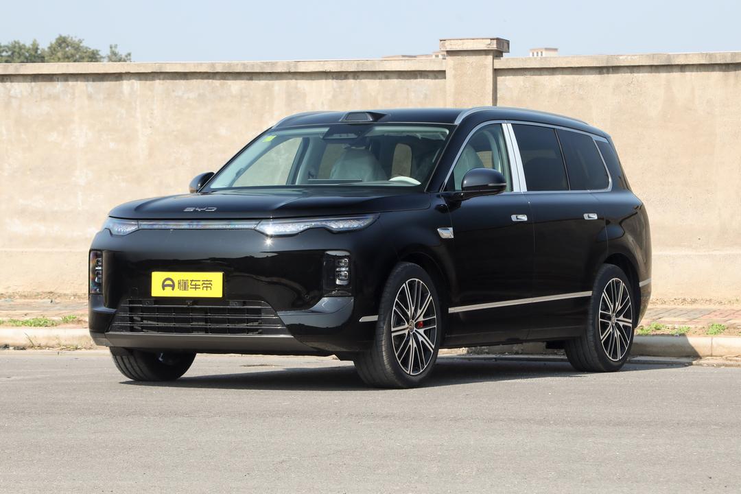 BYD Sealion 08 EV