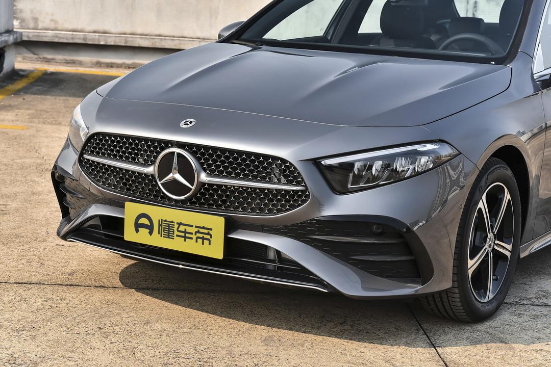 Mercedes-Benz A-Class 2026, фото 9