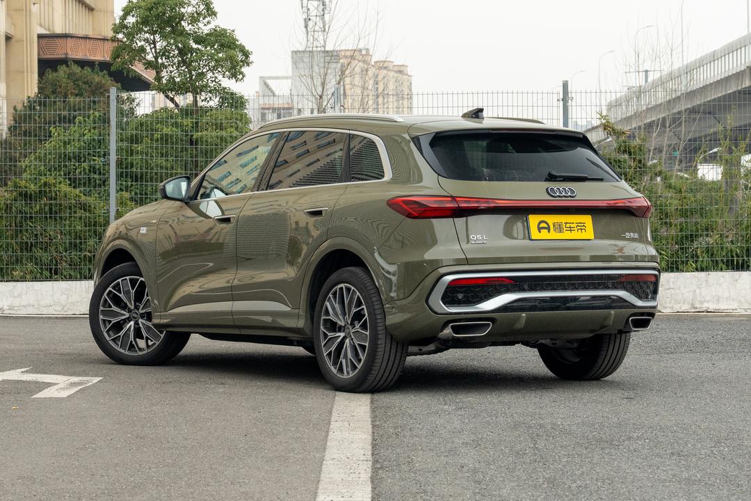 Audi Q5L 2026, фото 5