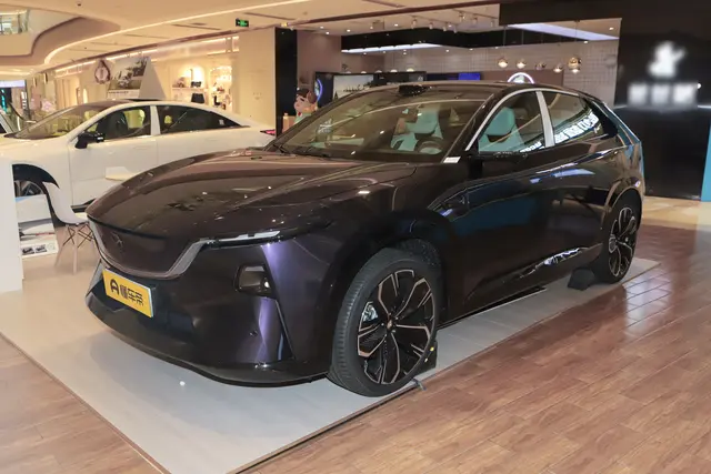Mazda EZ-60 2026 — купить из Китая под заказ