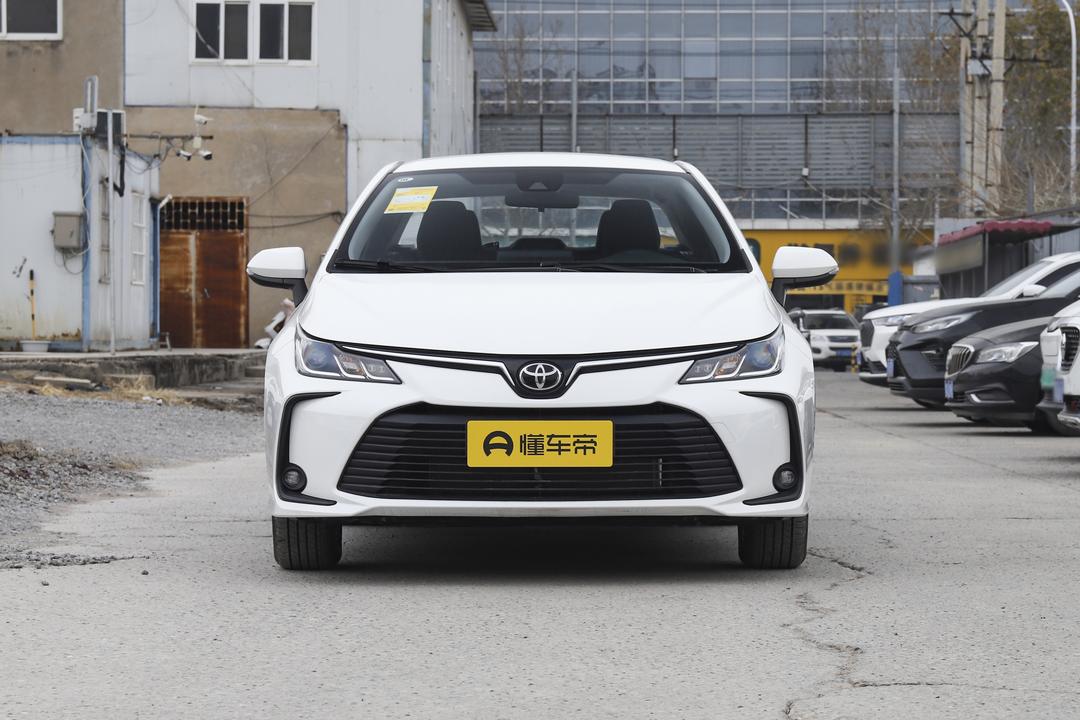 Toyota Corolla 2026, фото 2