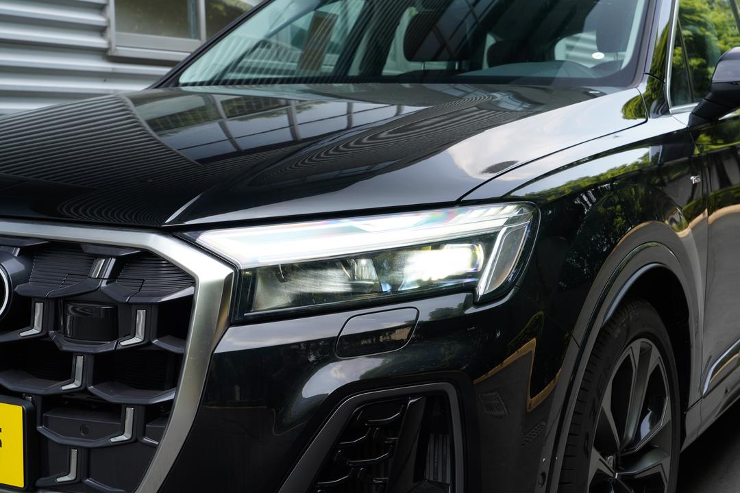 Audi Q7 2026, фото 14