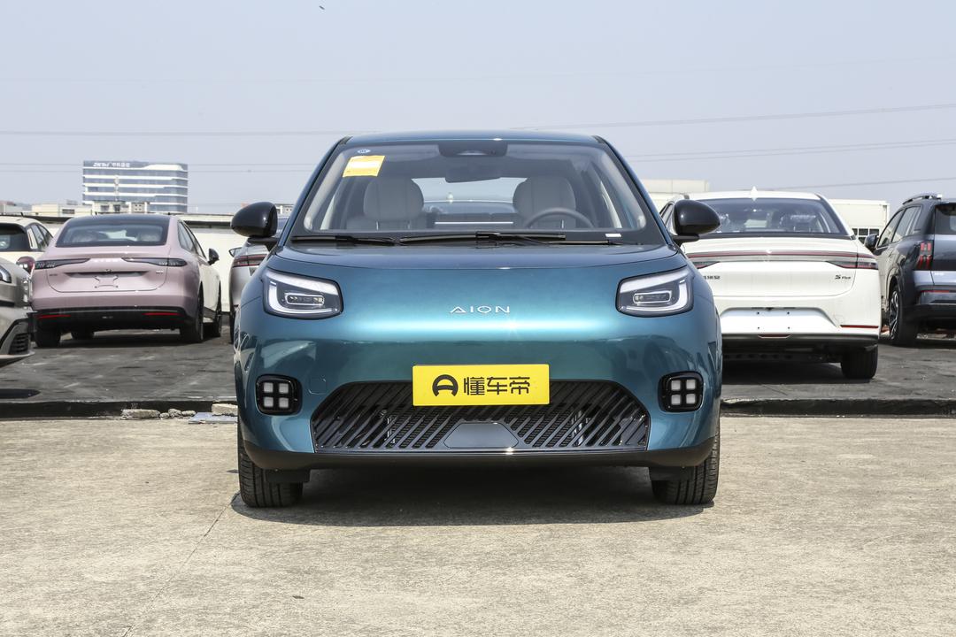 AION AION UT 2026, фото 2