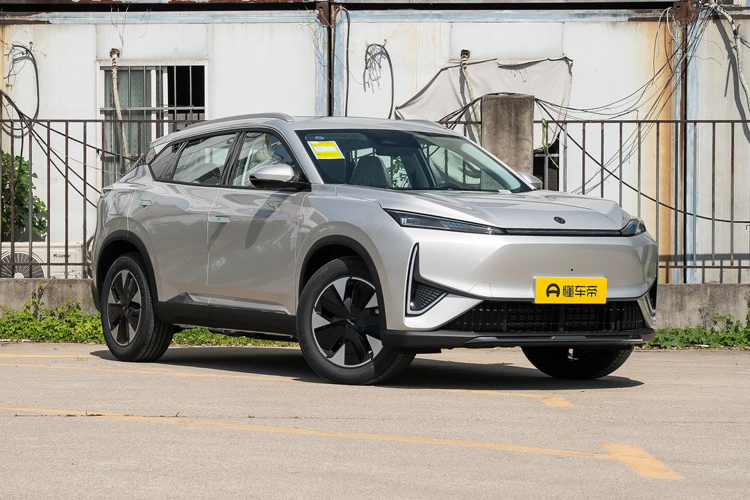 Dongfeng L7 PHEV 2026, фото 3