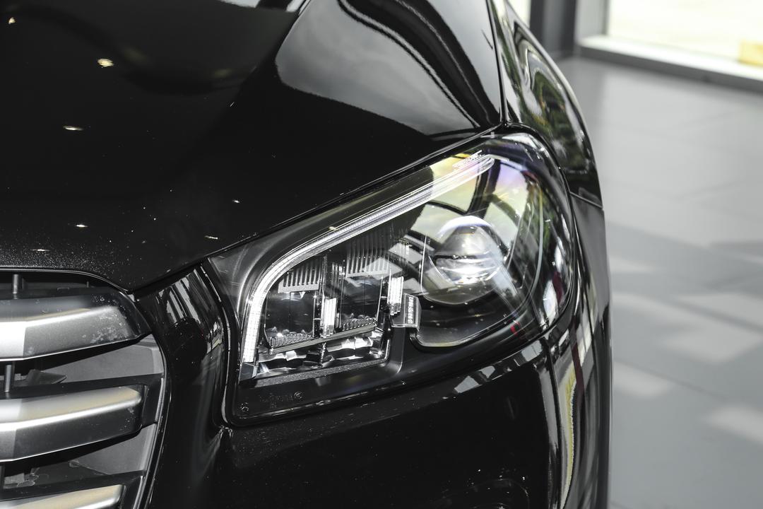 Mercedes-Benz GLS 2026, фото 12