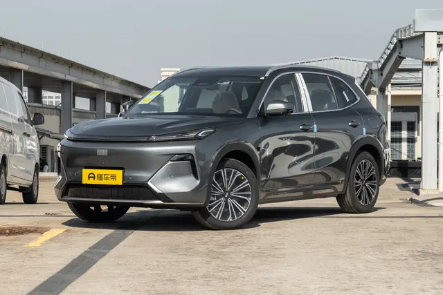 Geely Starship 7 EM-i 2026 — купить из Китая под заказ