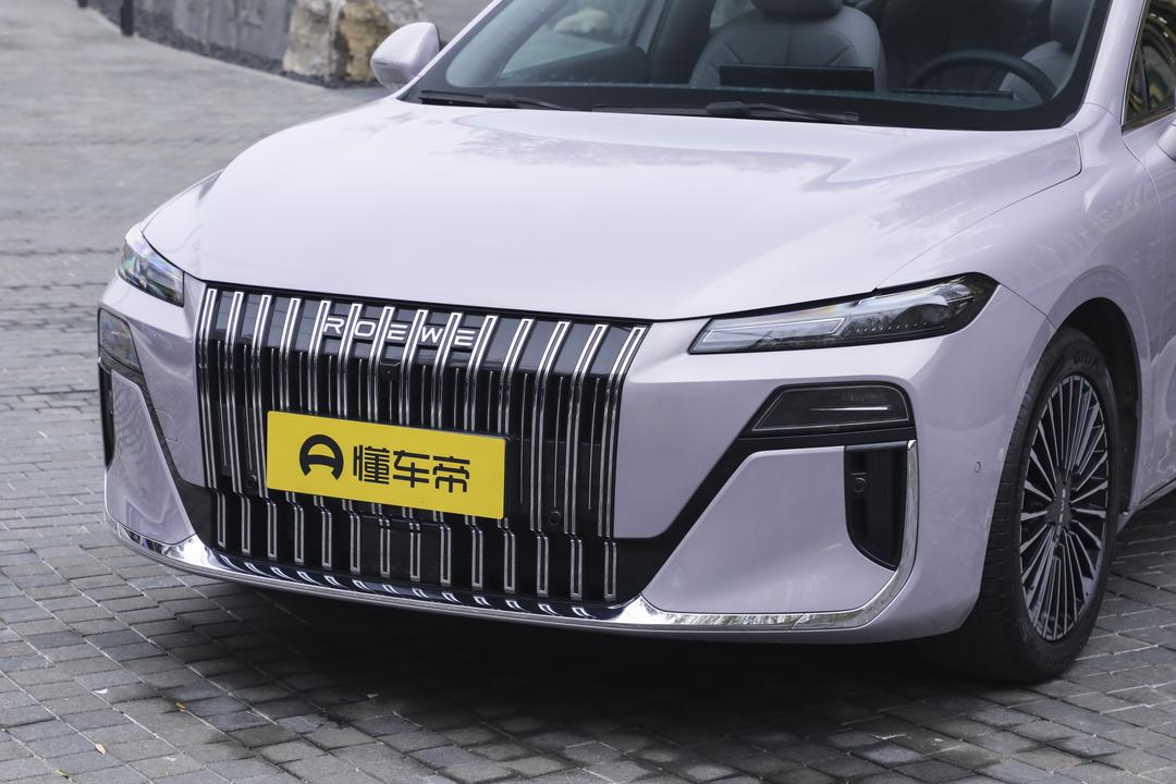 Roewe M7 DMH 2026, фото 9