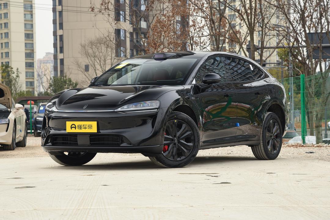 Luxeed R7