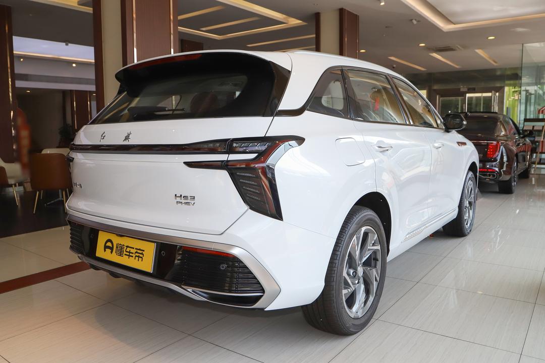 Hongqi HS3 PHEV 2026, фото 6