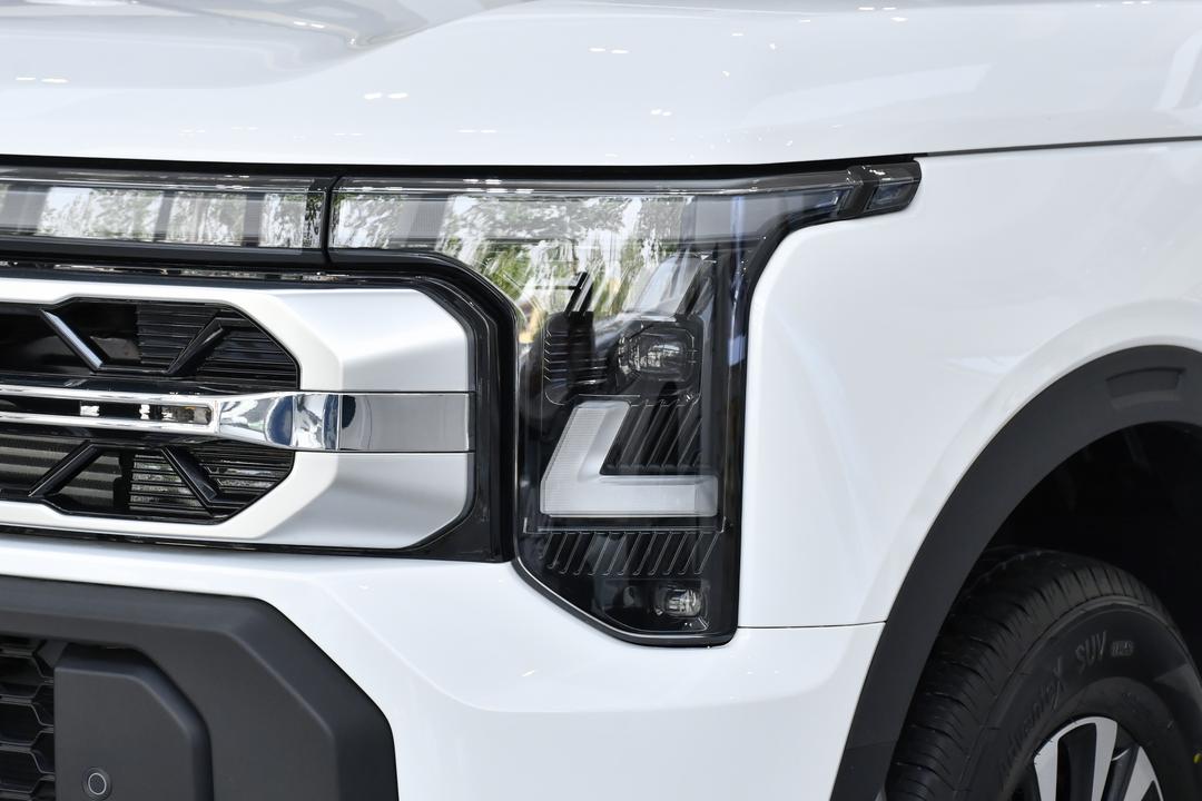 Dongfeng Nissan Z9 2026, фото 13