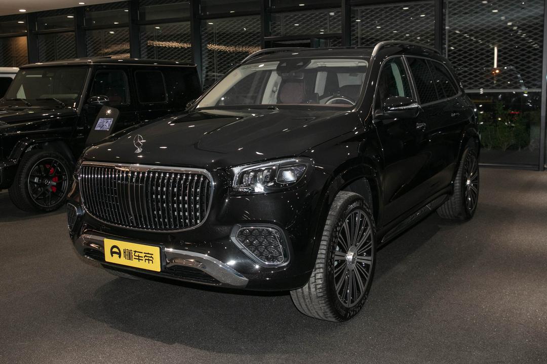 Mercedes-Benz Maybach GLS 2026, фото 1