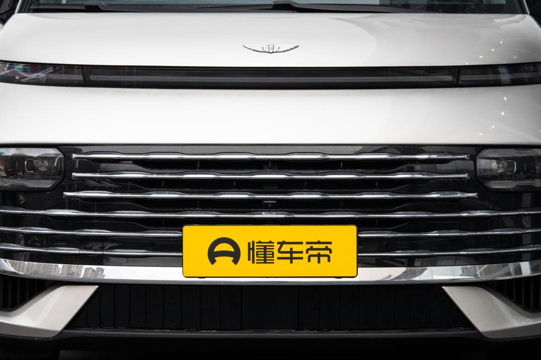 Geely V900 2026, фото 10