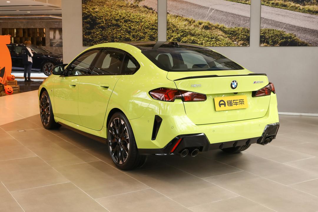 BMW 2 Series 2026, фото 4