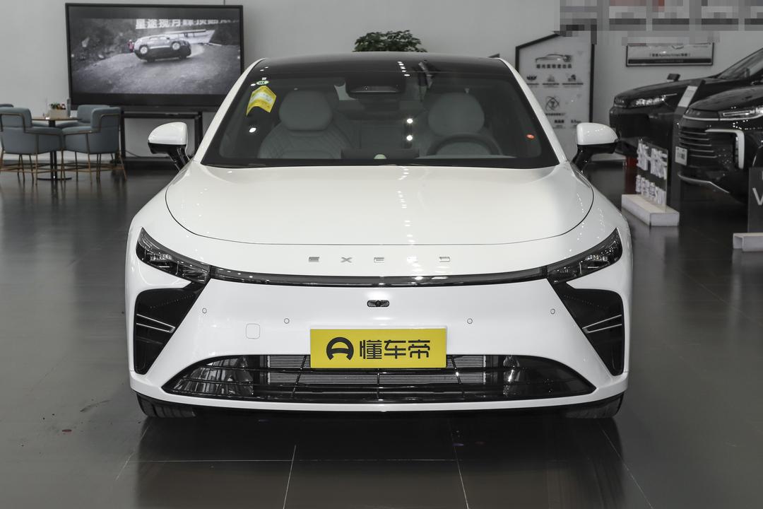 Exeed ES 2026, фото 2