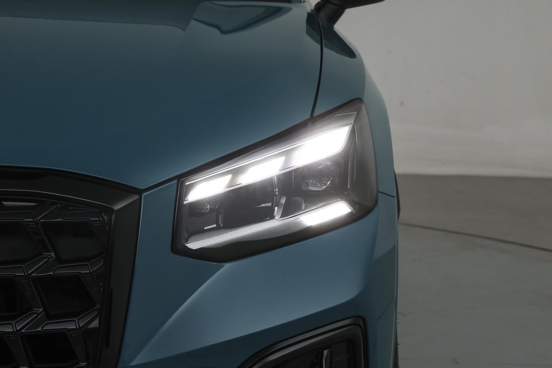 Audi Q2L 2026, фото 12