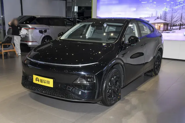 XPeng G6 2026 — купить из Китая под заказ