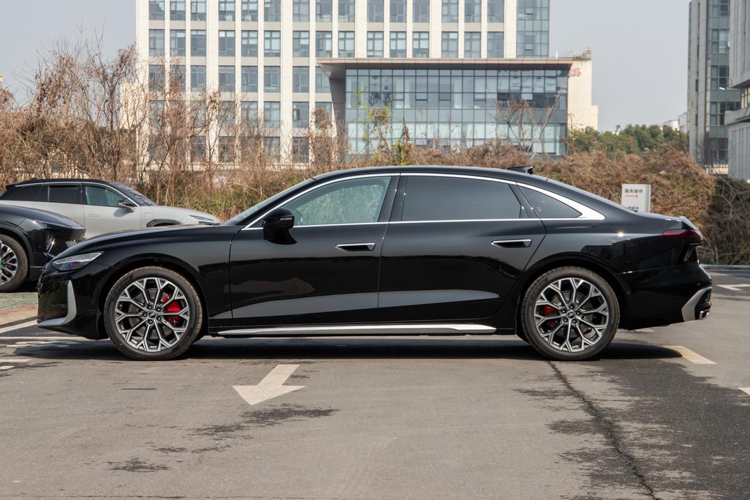 Audi A6L 2026, фото 4