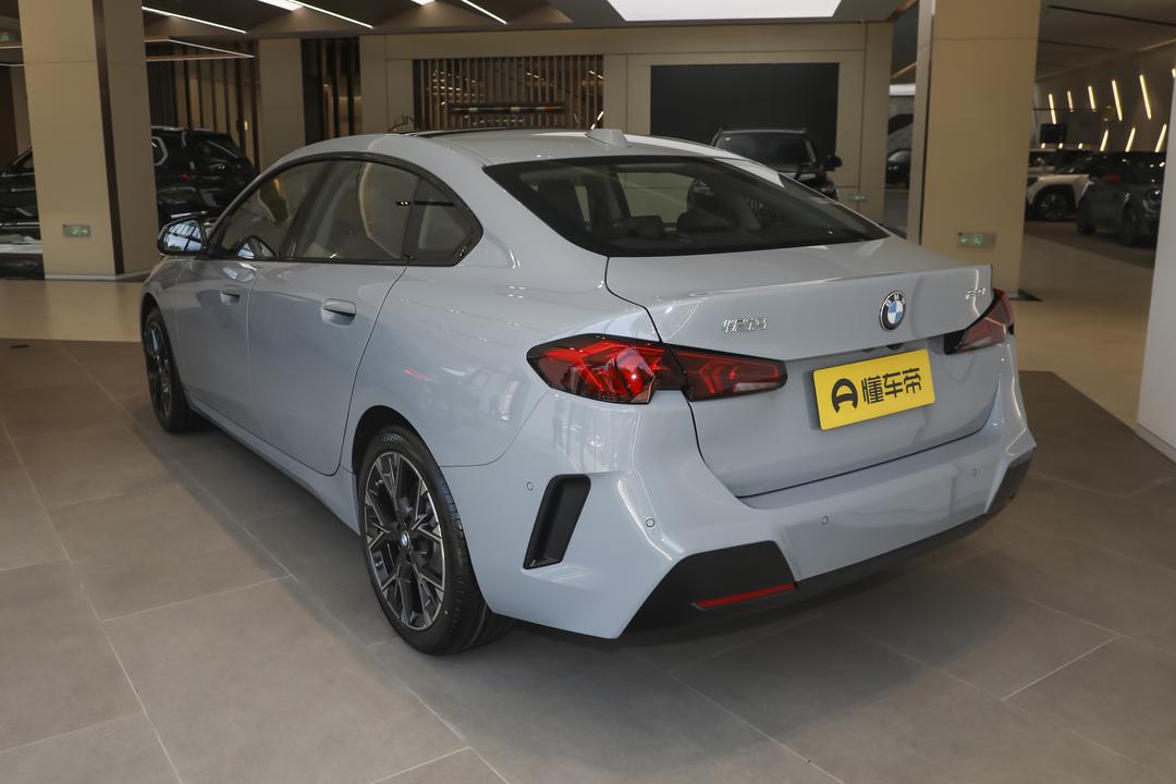 BMW 2 Series 2026, фото 5