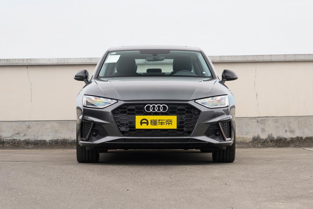 Audi A4L 2026, фото 2