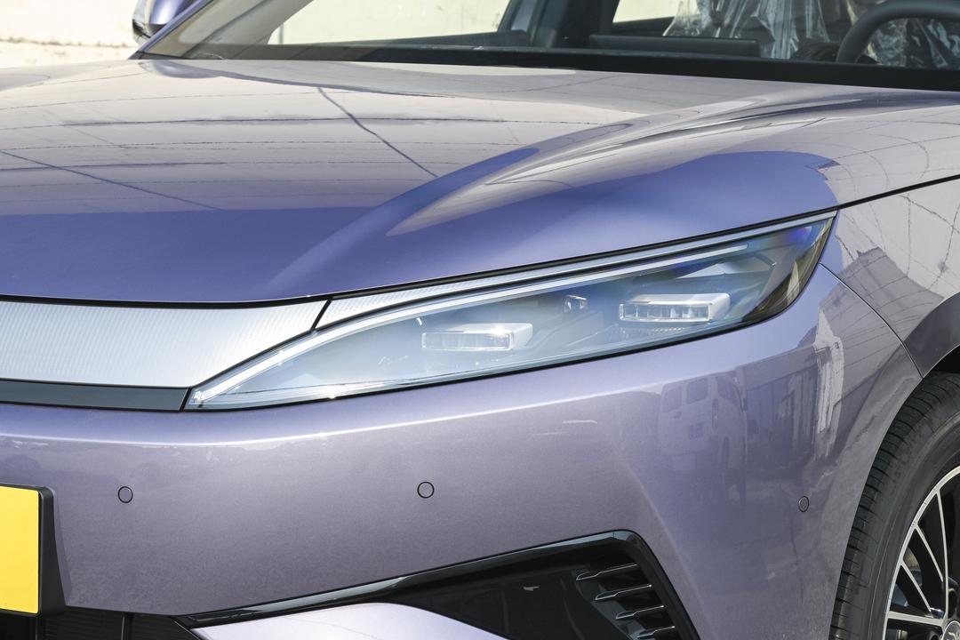 BYD Qin MAX EV 2026, фото 13