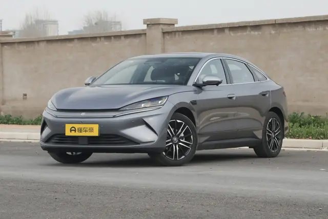 BYD Qin L EV 2026 — купить из Китая под заказ