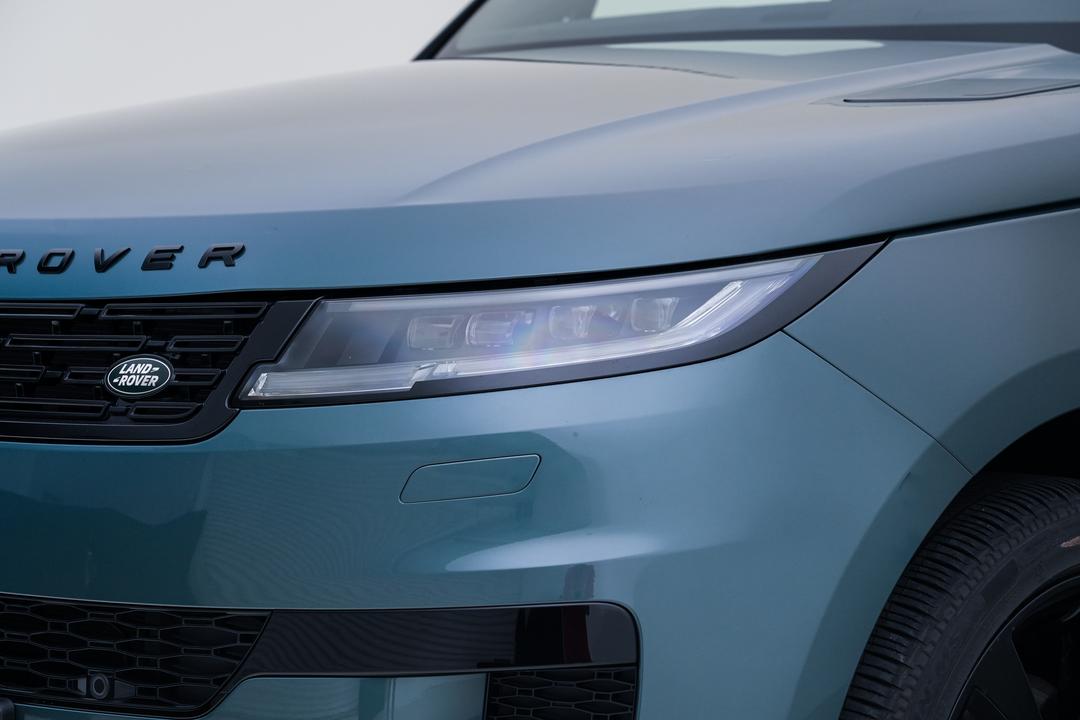 Land Rover Range Rover Sport 2026, фото 13