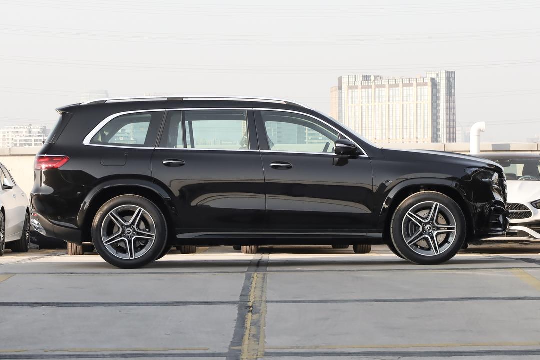 Mercedes-Benz GLS 2026, фото 8