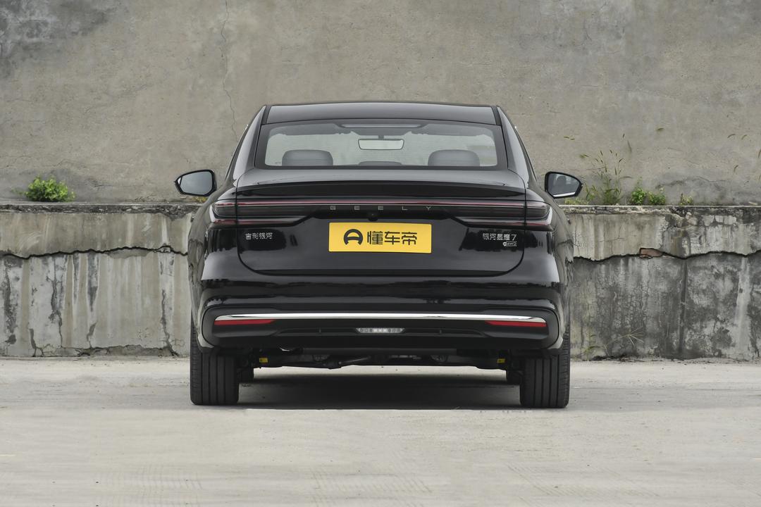 Geely Starlight 7 2026, фото 6