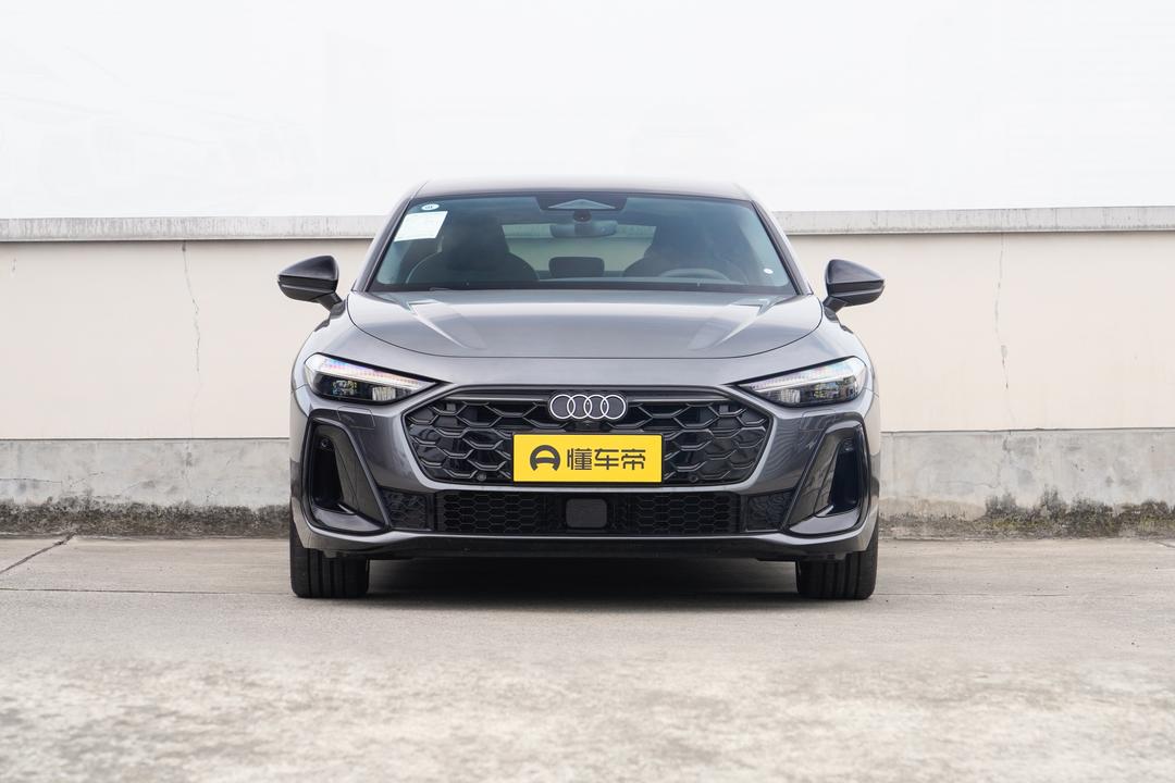 Audi A5L 2026, фото 2