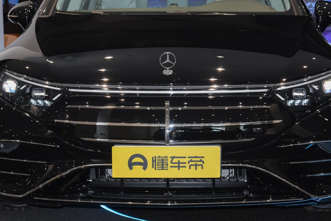 Mercedes-Benz EQS 2026, фото 10