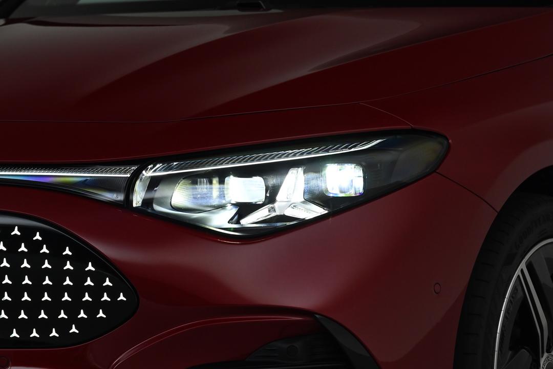 Mercedes-Benz CLA EV 2026, фото 14