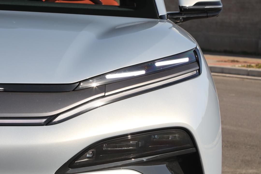 BYD Tang L EV 2026, фото 12