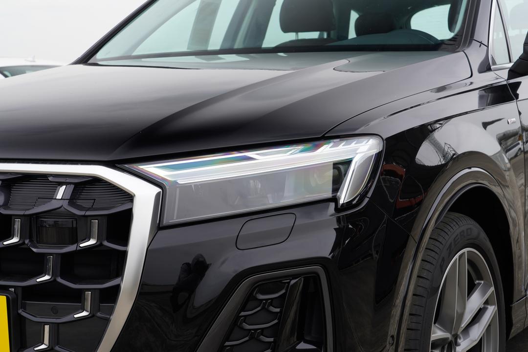 Audi Q7 2026, фото 13