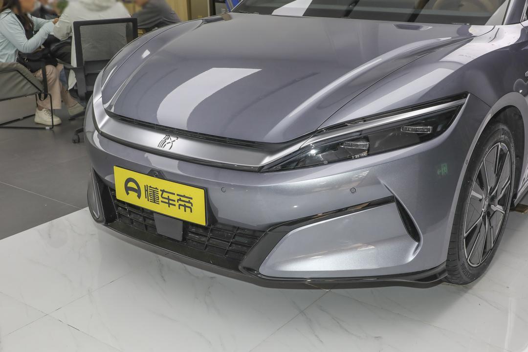 BYD Han L DM 2026, фото 8