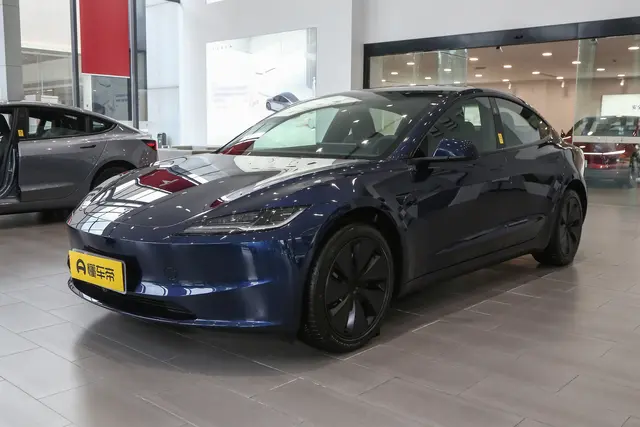 Tesla Model 3 2026 — купить из Китая под заказ