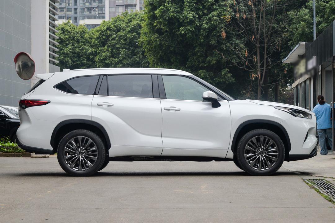 Toyota Highlander 2026, фото 8
