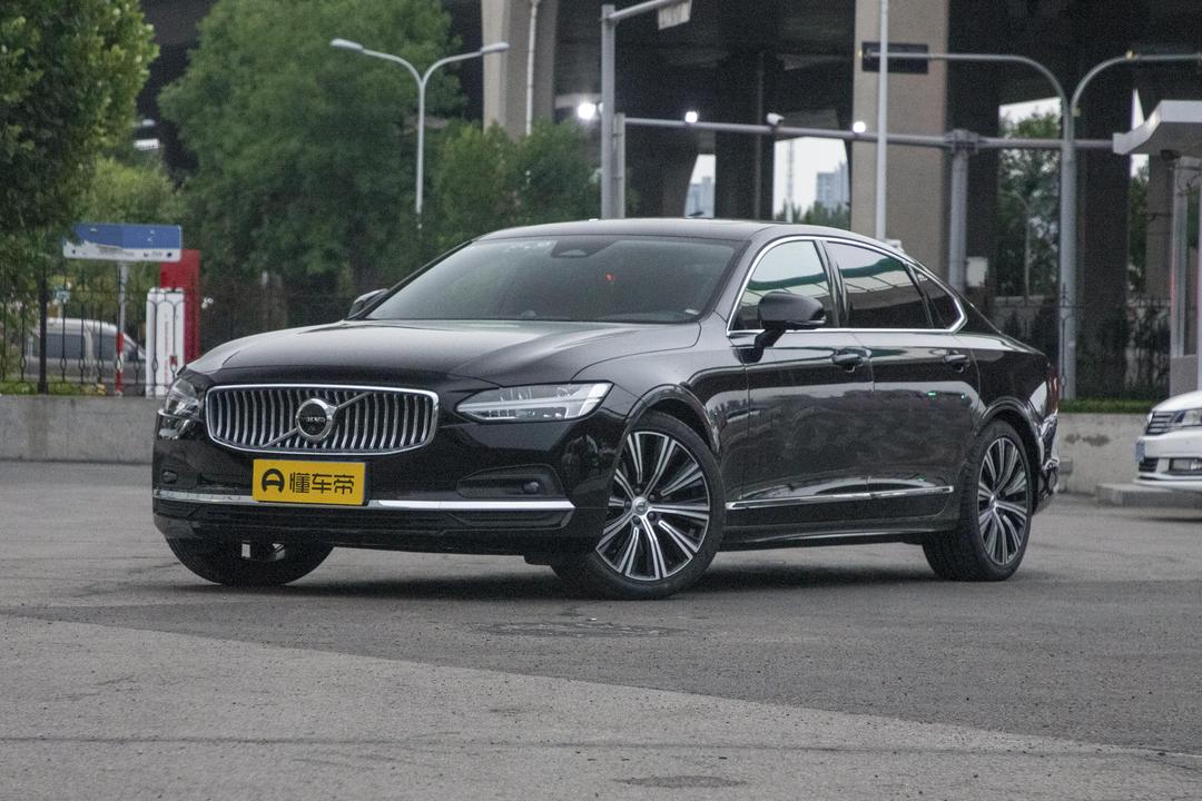 Volvo S90 2026, фото 1