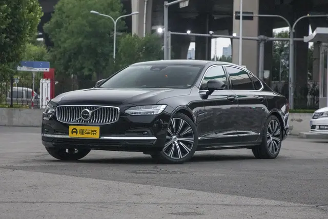 Volvo S90 2026 — купить из Китая под заказ