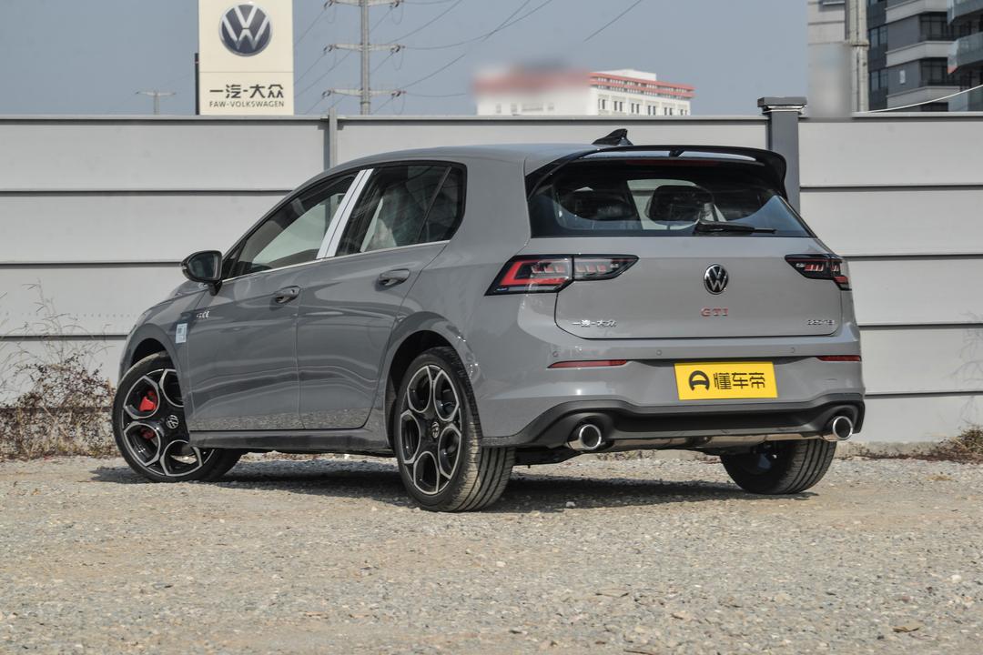 Volkswagen Golf GTI 2026, фото 5