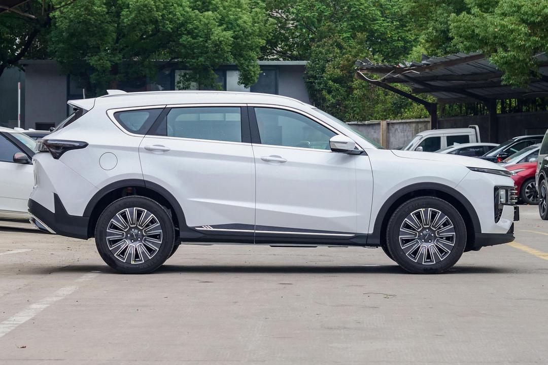 Jetour X70 PLUS 2026, фото 8