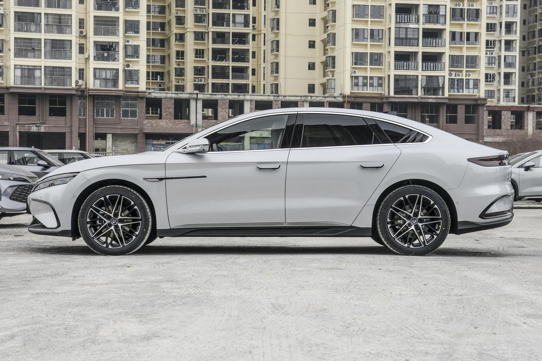 BYD Han EV 2026, фото 4