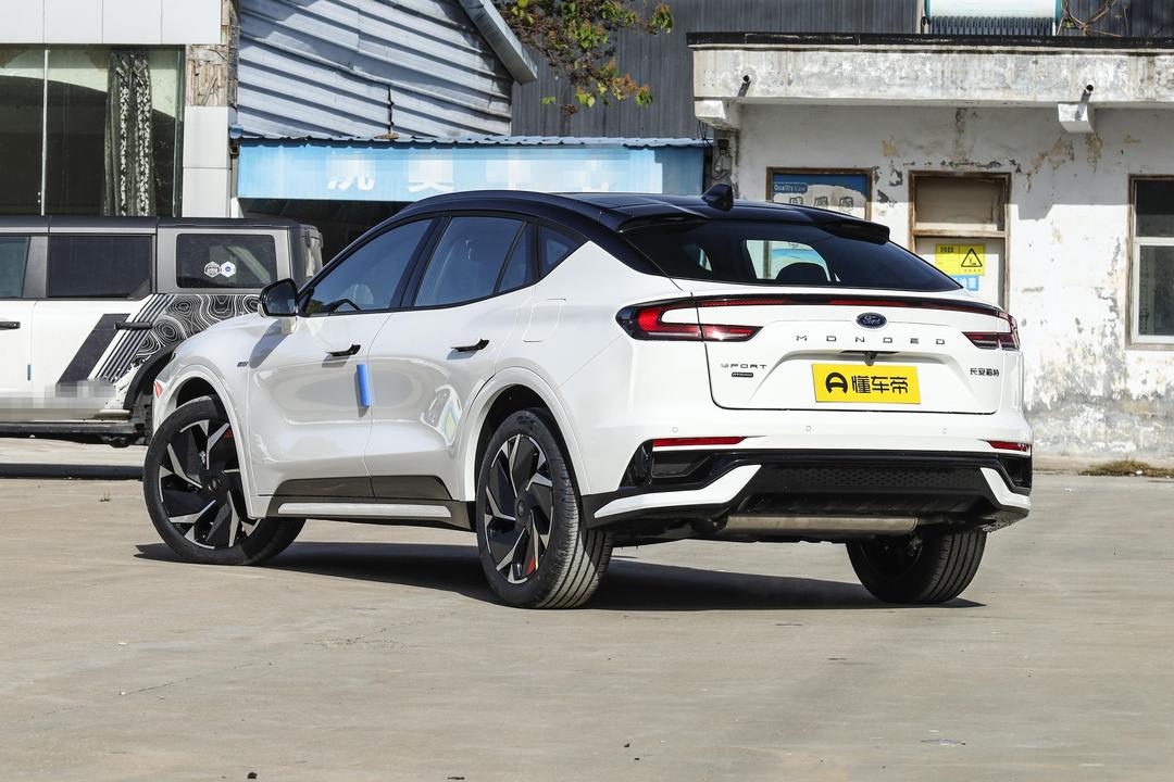 Ford Mondeo 2026, фото 5