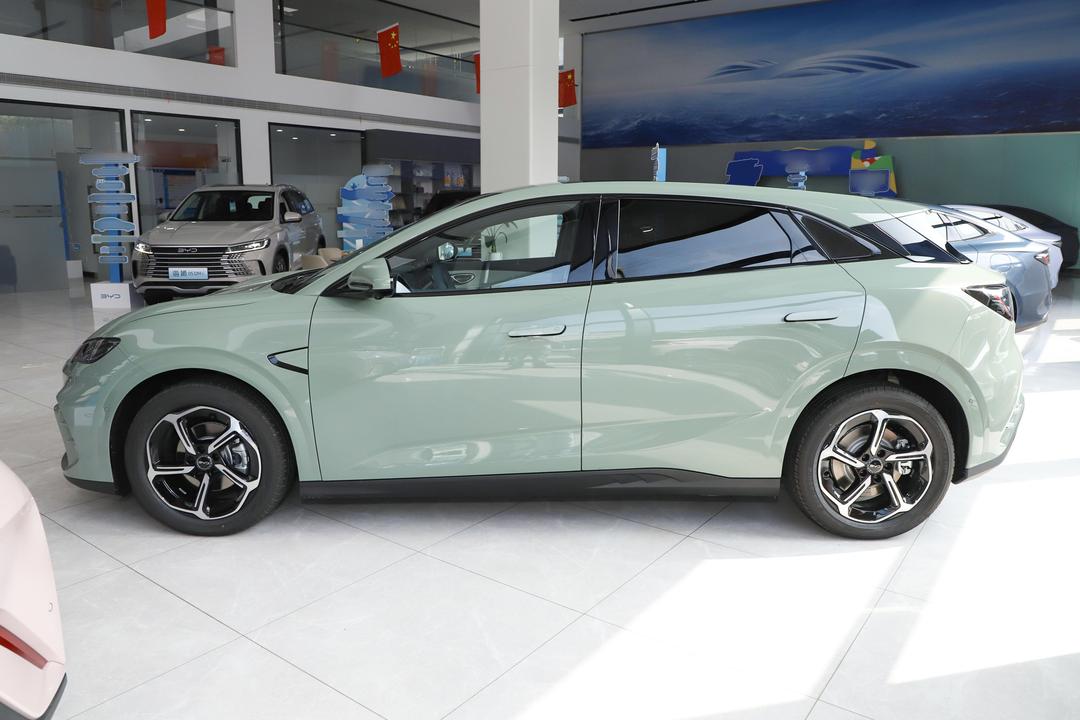 BYD Seal 06 GT 2026, фото 4